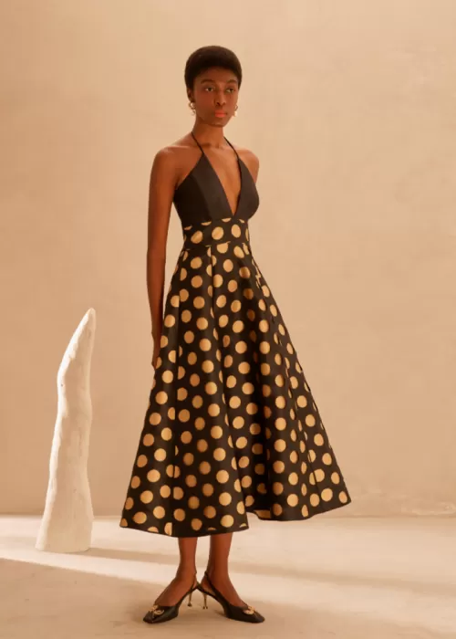 Vestido Saia Ampla Decote