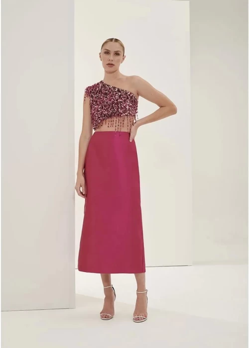 Saia Midi Com Fenda Posterior