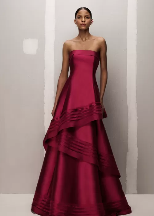 Vestido Sem Alças Camadas de Viés