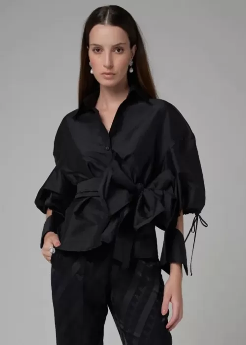 Camisa Tafetá Ajuste Mangas